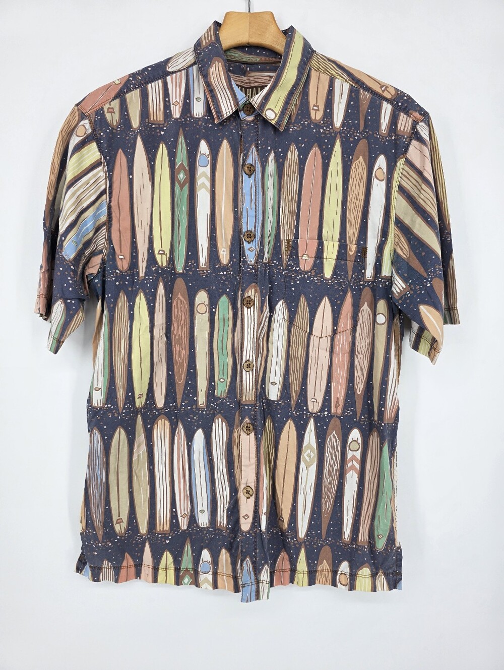 Kahala 1936 Surfboard Print Short Sleeve Shirt Blue Multicolor Size M.